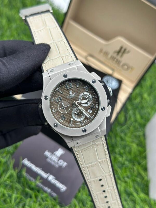 Hublot Leather Chronograph Wrist Watch 