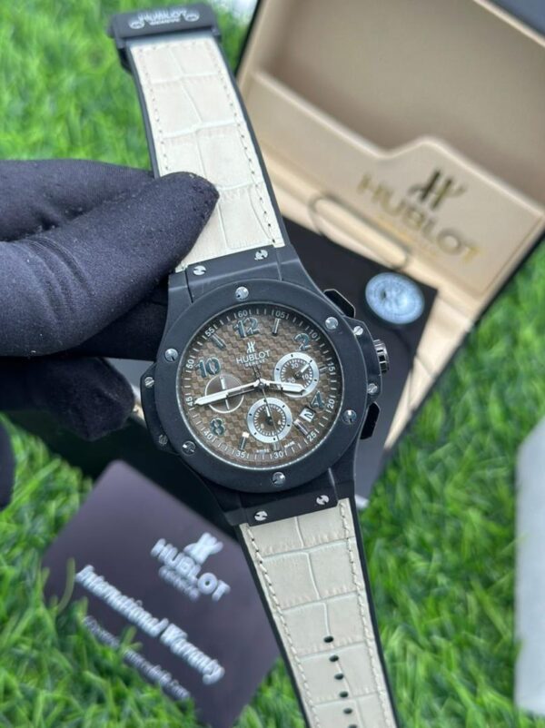 Hublot Leather Chronograph Wrist Watch 