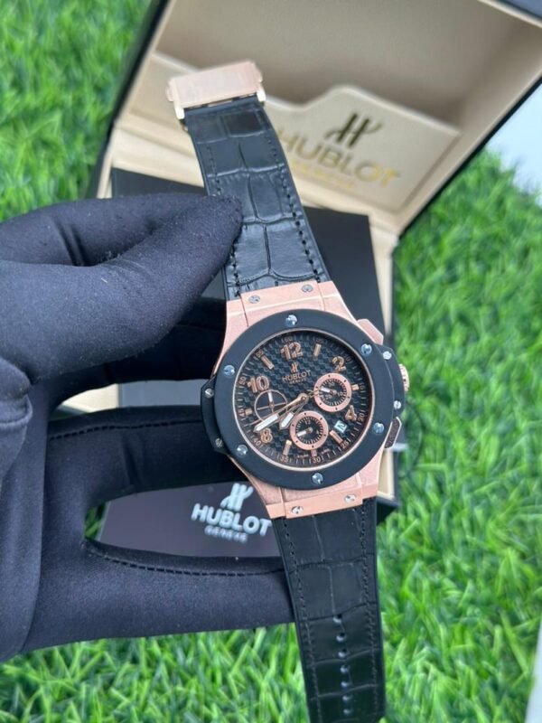 Hublot Leather Chronograph Wrist Watch 