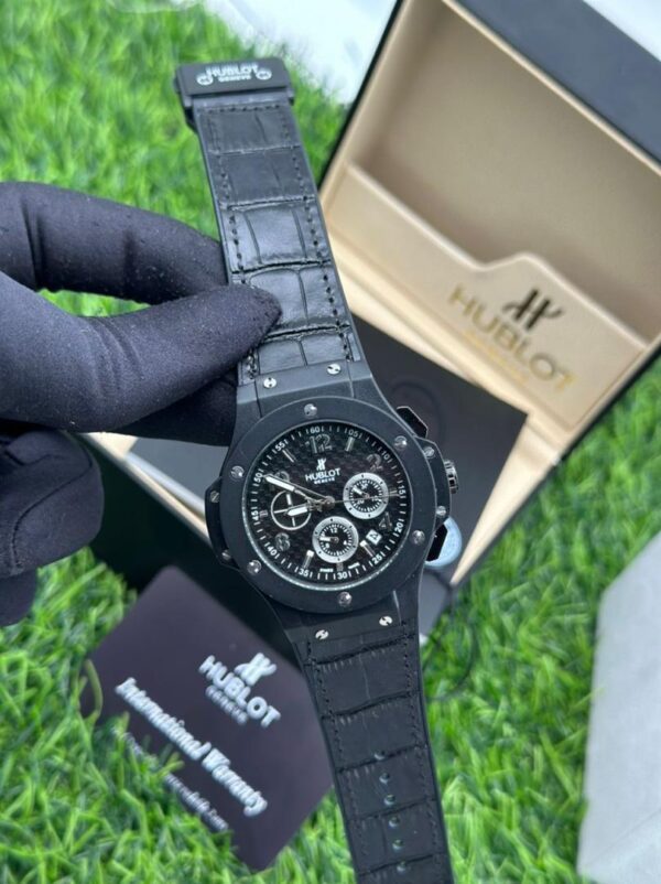 Hublot Leather Chronograph Wrist Watch 