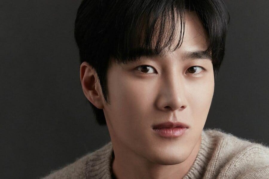  Second Lead Actors Who Stole the Show