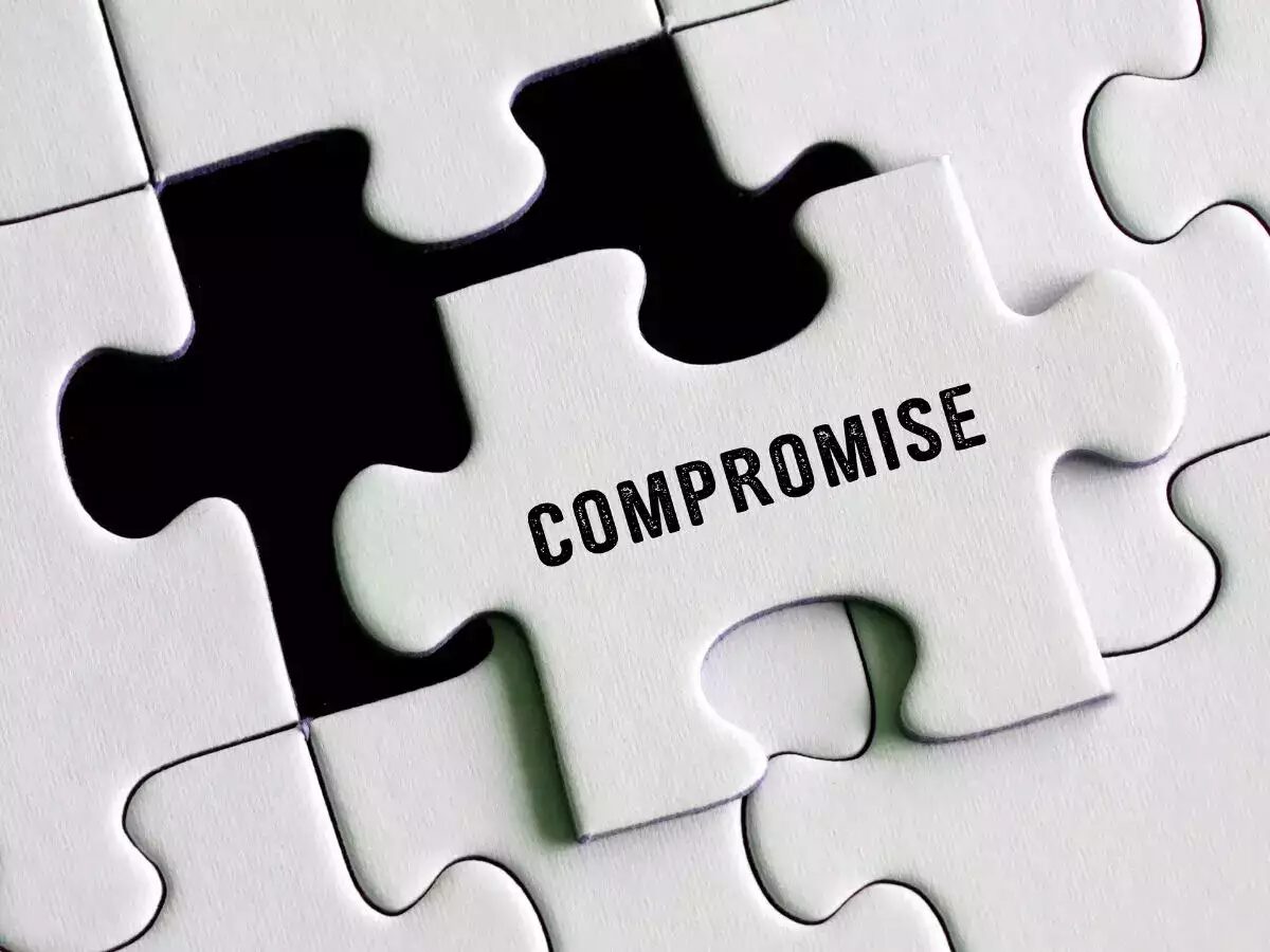 what is compromise in a relationship