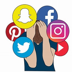 Is Social Media Fueling Narcissism? 